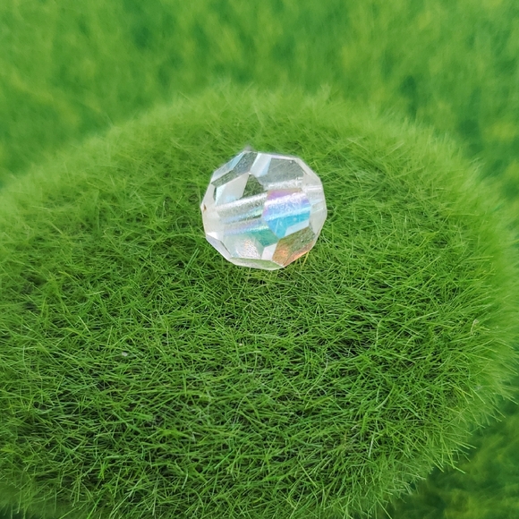 Faceted Clear Crystal Bead P314 - Picture 1 of 3